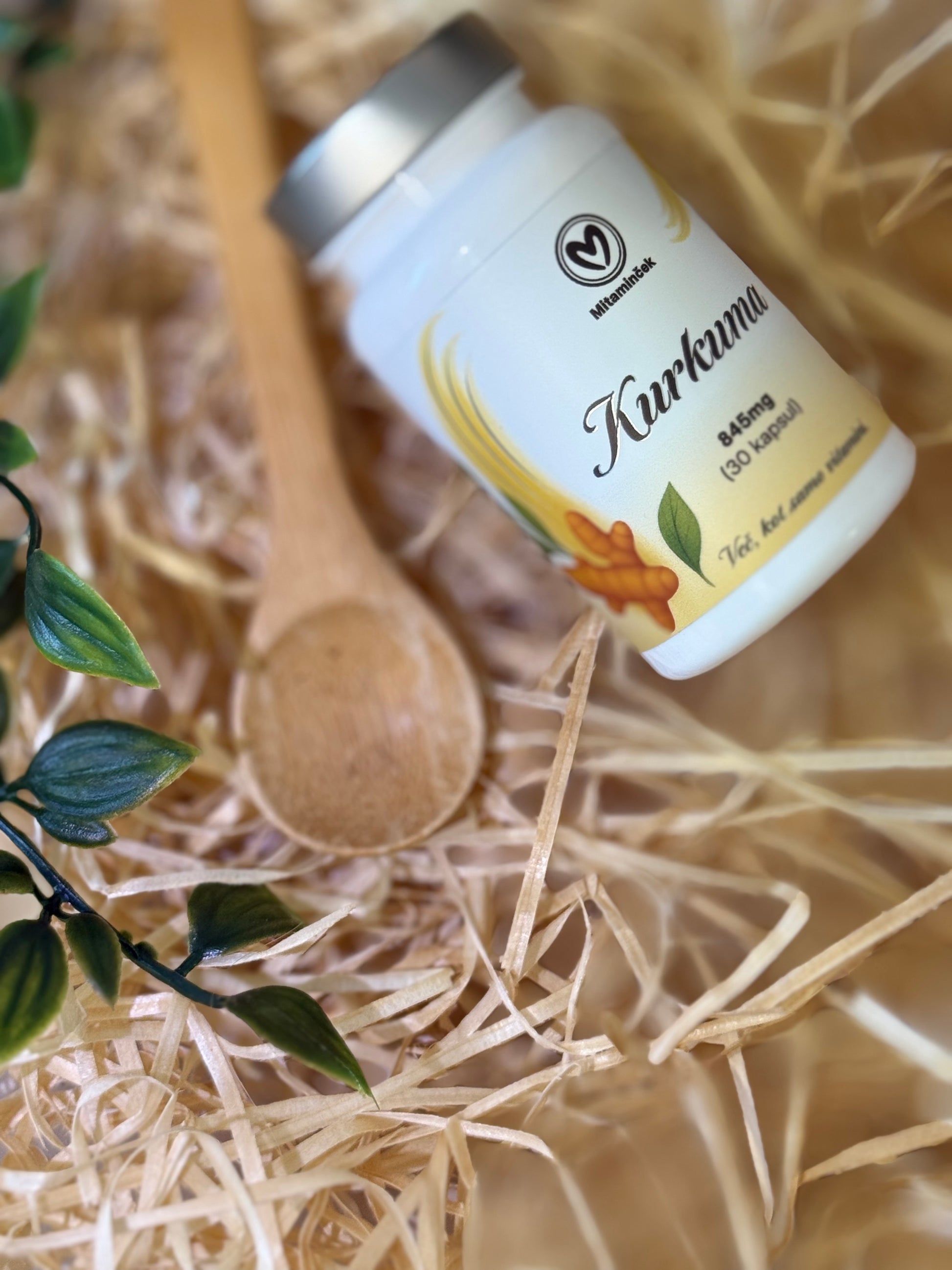 Kurkuma v prahu kapsule - prehransko dopolnilo 
